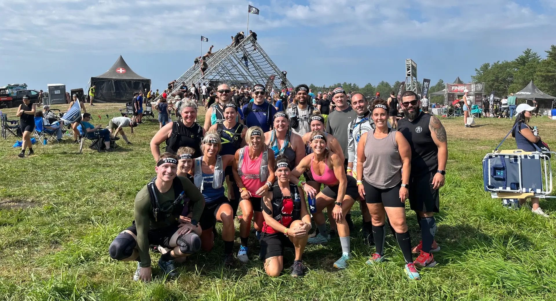 EverProven Training and CrossFit members gathered outdoors after group fitness challenge